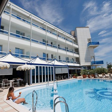Hotel Panoramic كاوْرلي المظهر الخارجي الصورة